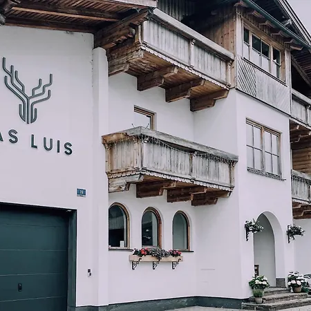 Luis Apartman *